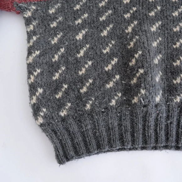 Handmade Unisex Cream And Gray Wool Crew Neck Sweater - Picture 6 of 9